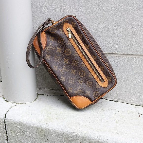 Louis Vuitton Handbags - LOUIS VUITTON MARLY DRAGONNE WRISTLET / CLUTCH MONOGRAM